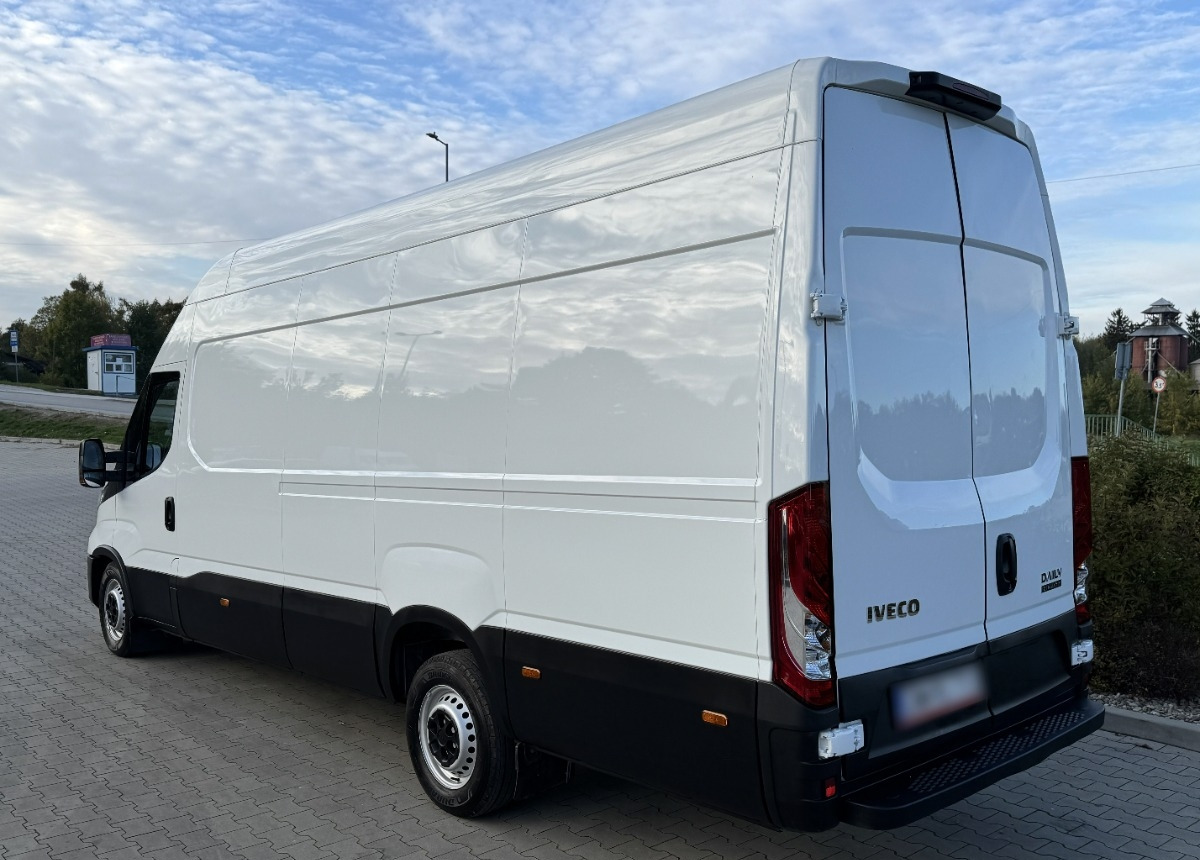 Iveco Daily L4H3 3.0 180KM Hi-matic LED KAMERA Bezwypadkowy Salon PL FV23 - Kastenwagen: das Bild 2 Iveco Daily L4H3 3.0 180KM Hi-matic LED KAMERA Bezwypadkowy Salon PL FV23 - Kastenwagen: das Bild 2