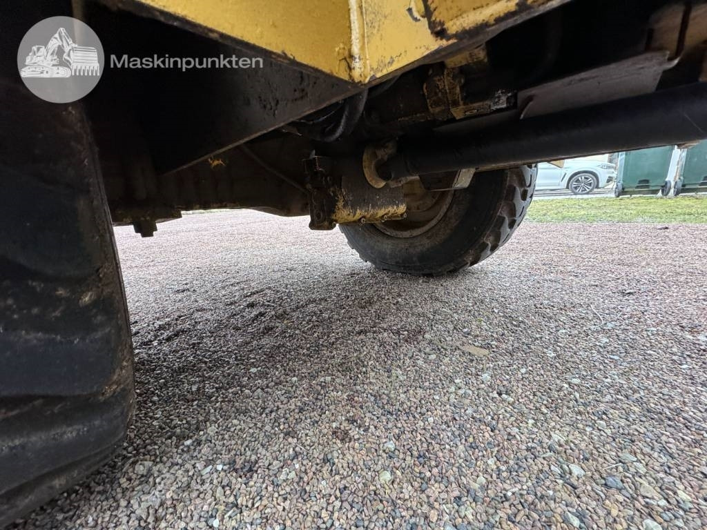 Radlader CAT 908 H: das Bild 32