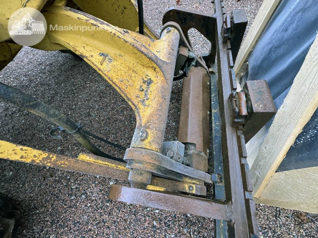 Radlader CAT 908 H: das Bild 46