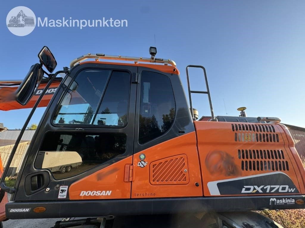 Mobilbagger Doosan DX 170 W-5 + Tippvagn + Redskap: das Bild 26