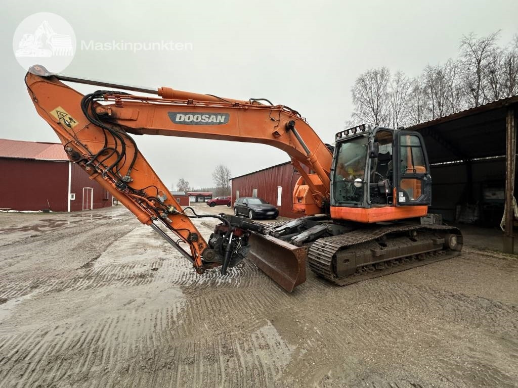 Doosan DX 235 LCR - Kettenbagger: das Bild 1 Doosan DX 235 LCR - Kettenbagger: das Bild 1