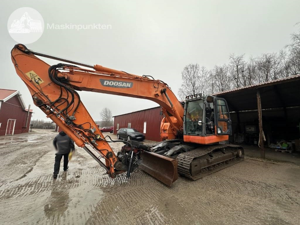 Doosan DX 235 LCR - Kettenbagger: das Bild 4 Doosan DX 235 LCR - Kettenbagger: das Bild 4