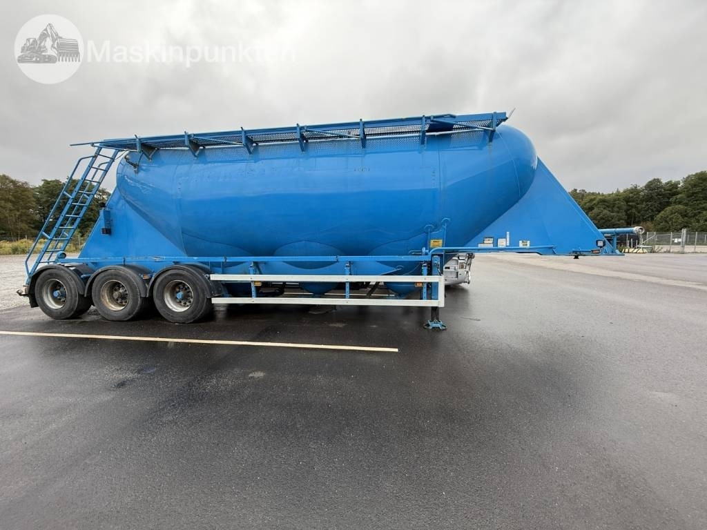 Interconsult Bulktrailer - Tankauflieger: das Bild 4 Interconsult Bulktrailer - Tankauflieger: das Bild 4