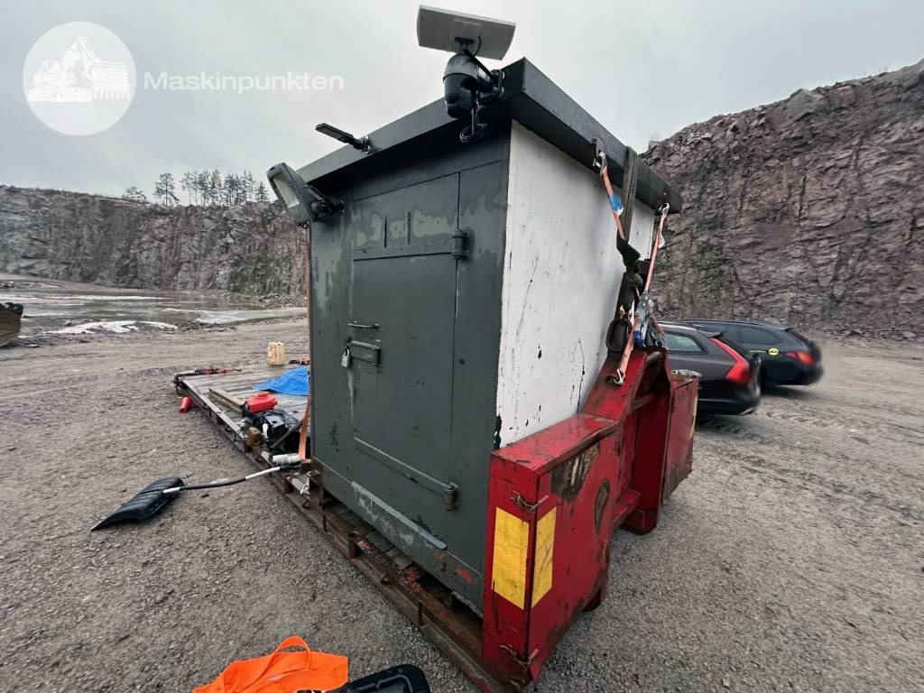 Maskinflak Med säkerhetsskåp - Pritschenaufbau: das Bild 2 Maskinflak Med säkerhetsskåp - Pritschenaufbau: das Bild 2