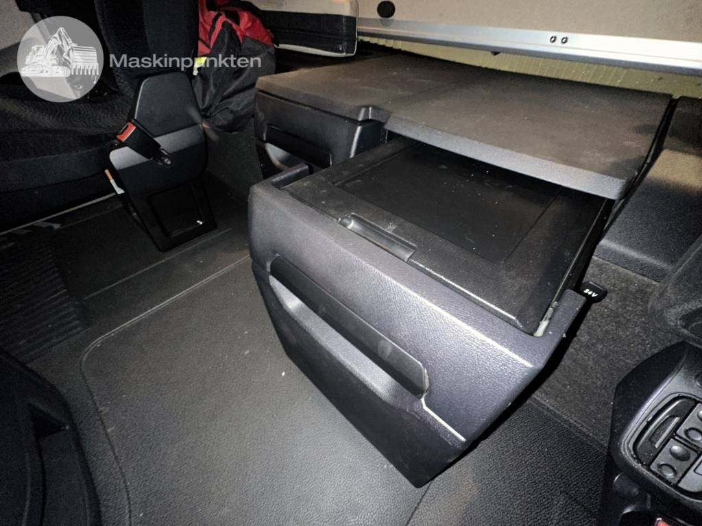 Koffer LKW Mercedes-Benz Actros 2545: das Bild 31