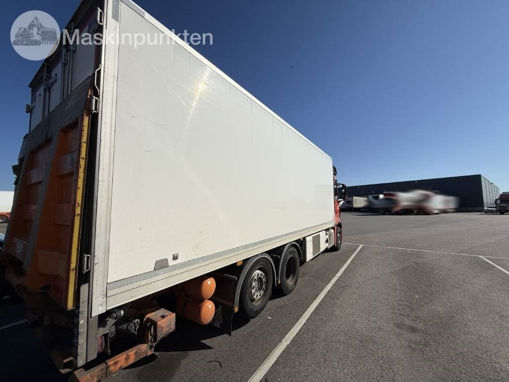 Mercedes-Benz Actros 2551 - Kühlkoffer LKW: das Bild 5 Mercedes-Benz Actros 2551 - Kühlkoffer LKW: das Bild 5