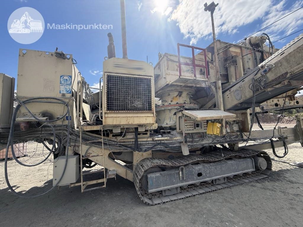 Mobile Brechanlage Metso LT 1100 + Bandmatare: das Bild 39