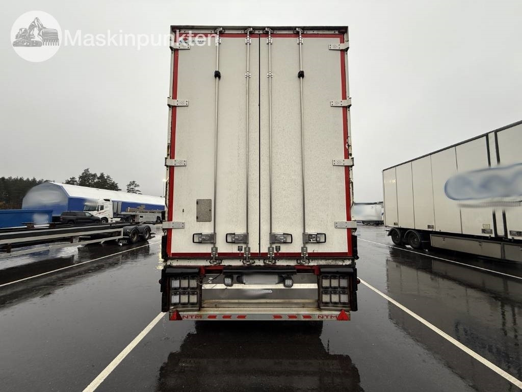 Parator CV 18-18 - Kühlkoffer Anhänger: das Bild 4 Parator CV 18-18 - Kühlkoffer Anhänger: das Bild 4