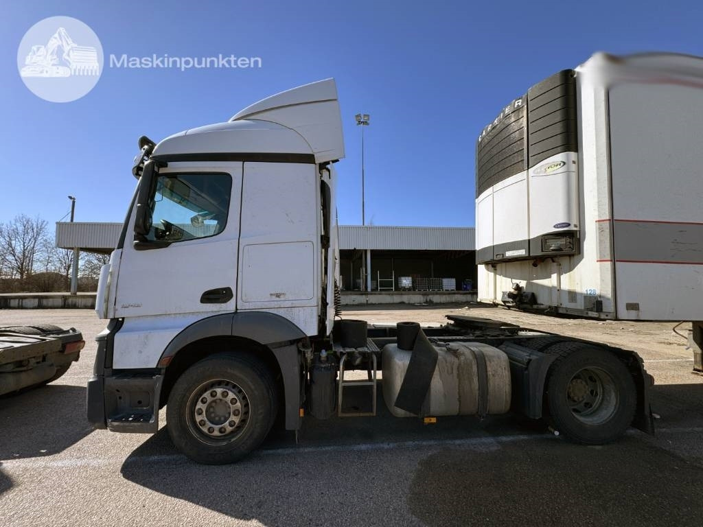 Mercedes-Benz Actros 1843 - Sattelzugmaschine: das Bild 3 Mercedes-Benz Actros 1843 - Sattelzugmaschine: das Bild 3