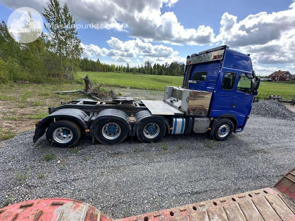 Volvo FH 16 700 - Sattelzugmaschine: das Bild 4 Volvo FH 16 700 - Sattelzugmaschine: das Bild 4