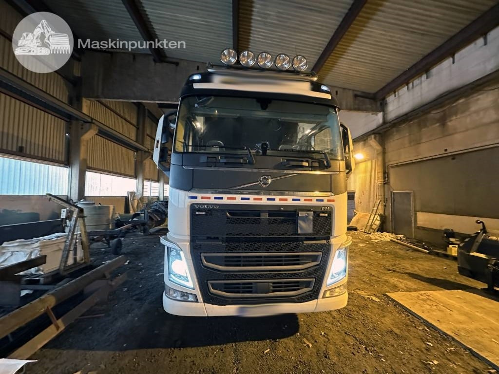 Volvo FH 500 TMA - Sattelzugmaschine: das Bild 4 Volvo FH 500 TMA - Sattelzugmaschine: das Bild 4