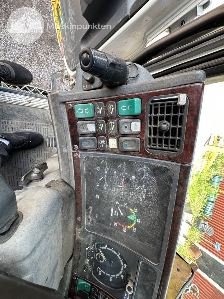 Autokran Scania P 114-380: das Bild 22