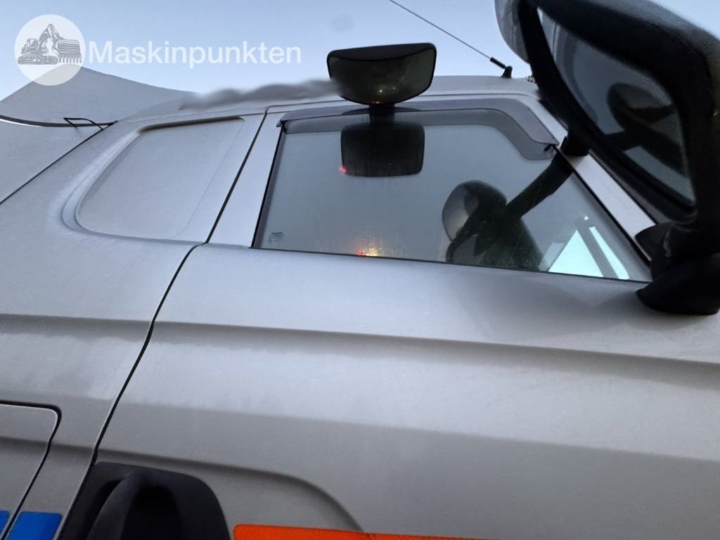 Abrollkipper Scania R 480 LB: das Bild 24 Abrollkipper Scania R 480 LB: das Bild 24