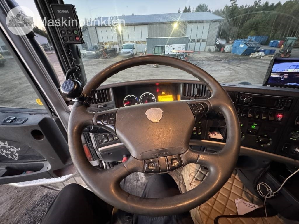 Abrollkipper Scania R 480 LB: das Bild 32 Abrollkipper Scania R 480 LB: das Bild 32