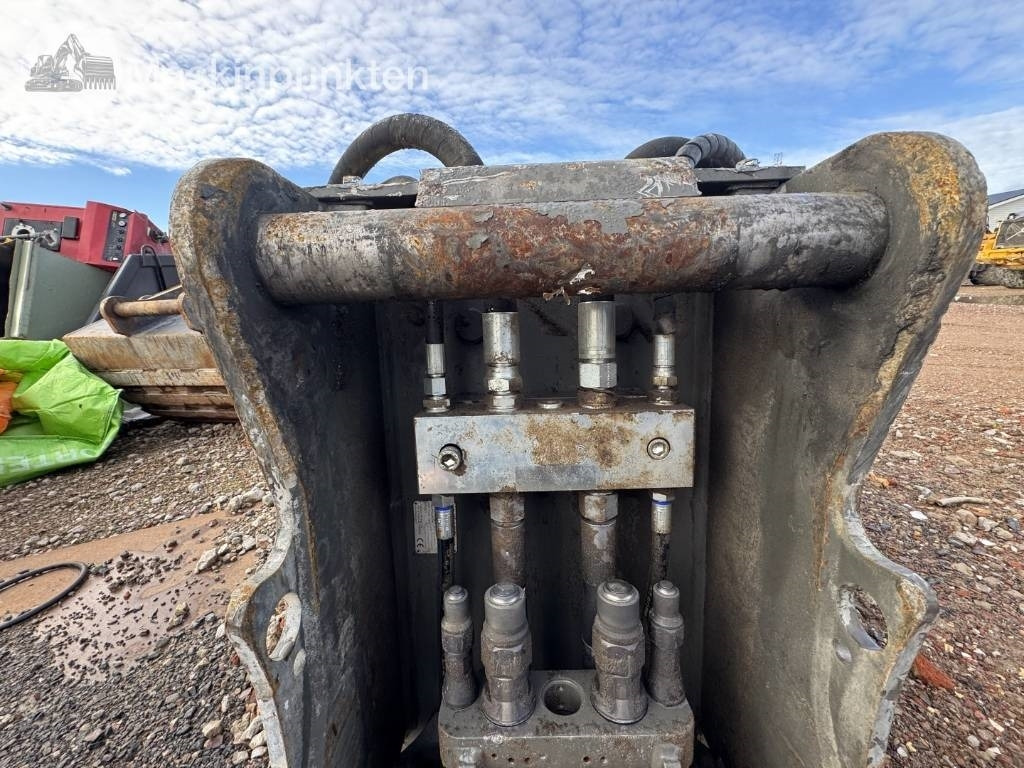 VTN FP18 - Aufreißer für Baumaschine: das Bild 5 VTN FP18 - Aufreißer für Baumaschine: das Bild 5