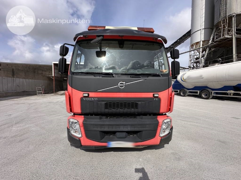 Volvo FE 320 - Fahrmischer: das Bild 3 Volvo FE 320 - Fahrmischer: das Bild 3