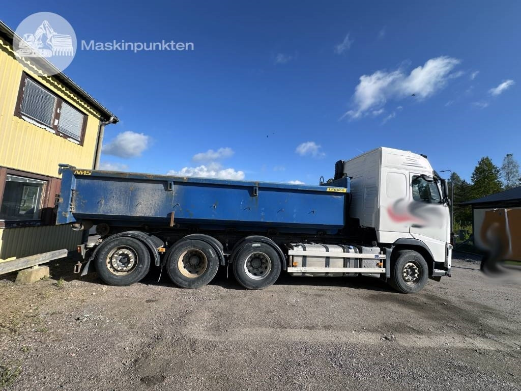 Volvo FH 500 - Abrollkipper: das Bild 4 Volvo FH 500 - Abrollkipper: das Bild 4