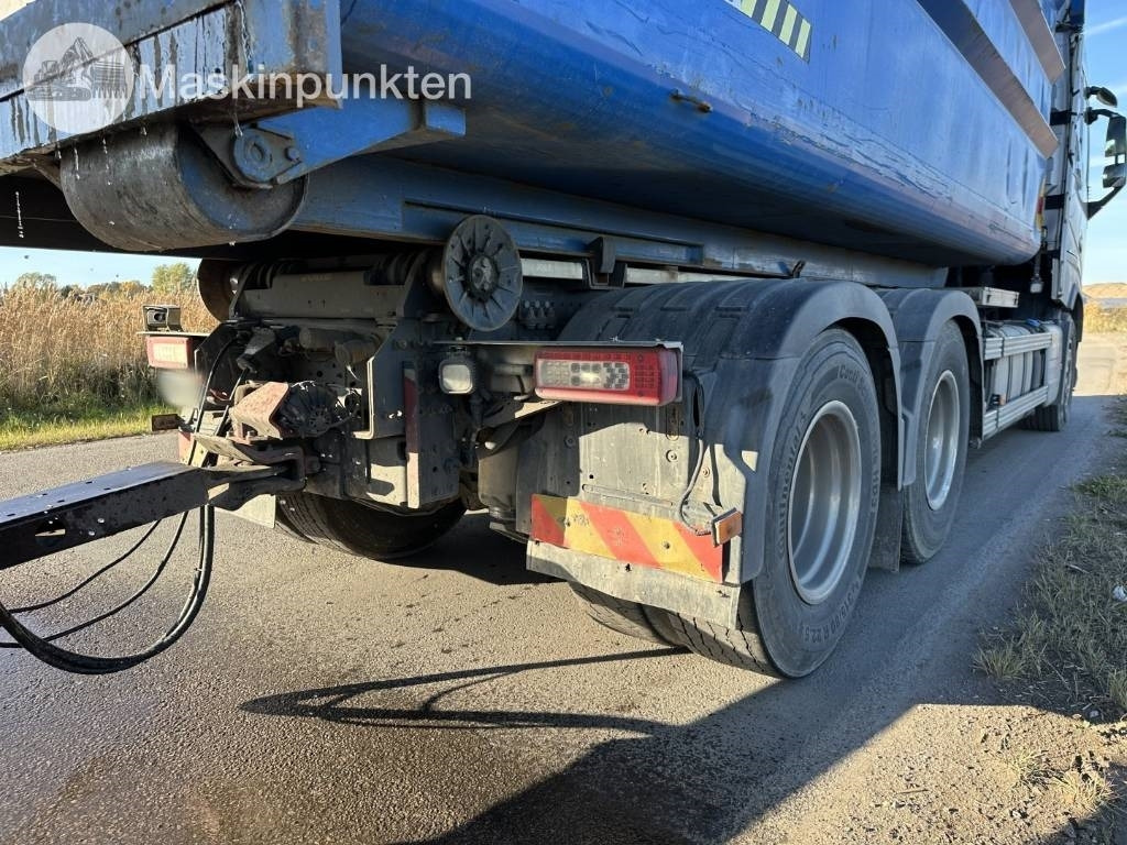 Volvo FH 6*2 - Abrollkipper: das Bild 5 Volvo FH 6*2 - Abrollkipper: das Bild 5