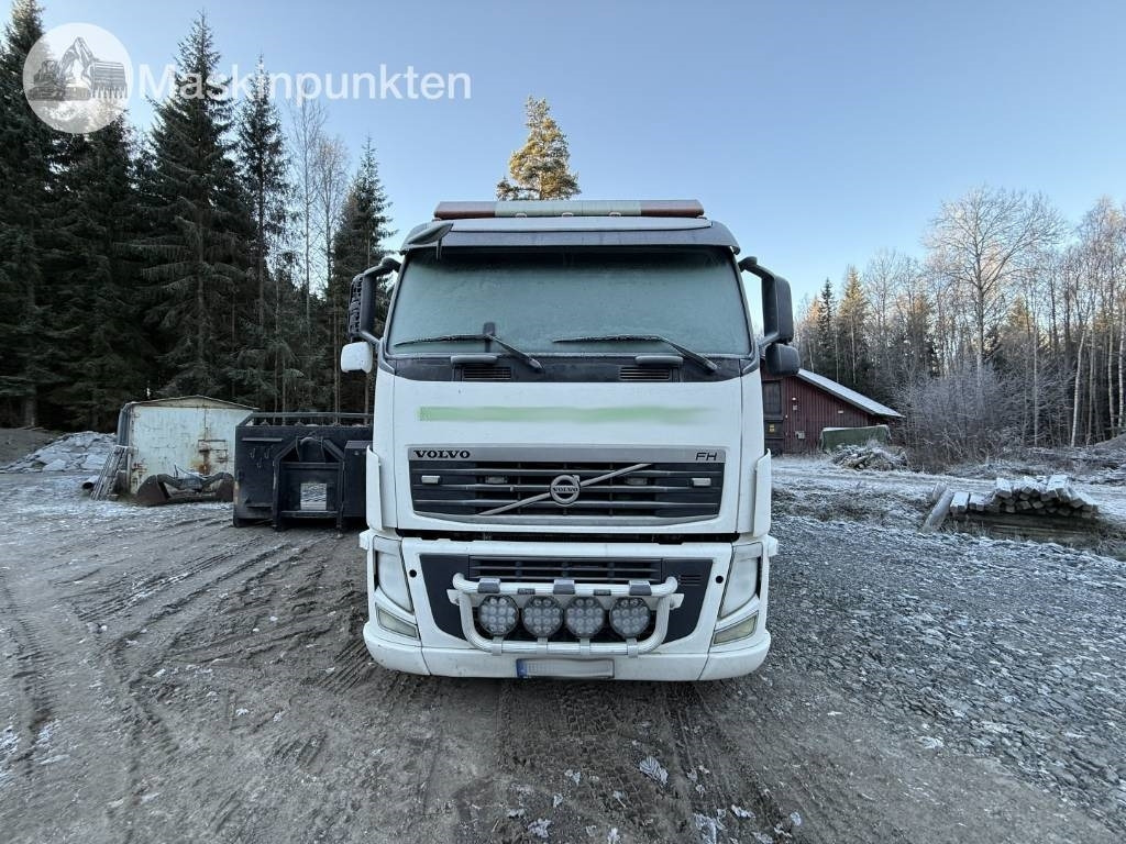 Volvo FH 8*4 Tridem lastväxlare - Abrollkipper: das Bild 4 Volvo FH 8*4 Tridem lastväxlare - Abrollkipper: das Bild 4