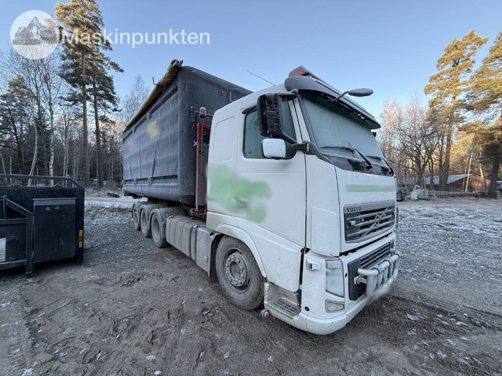 Volvo FH 8*4 Tridem lastväxlare - Abrollkipper: das Bild 5 Volvo FH 8*4 Tridem lastväxlare - Abrollkipper: das Bild 5