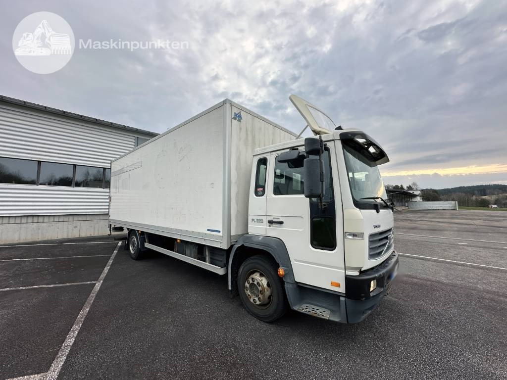 Volvo FL 612 - Koffer LKW: das Bild 1 Volvo FL 612 - Koffer LKW: das Bild 1