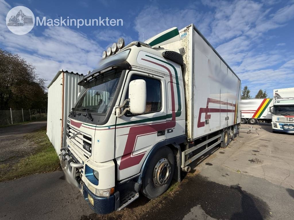 Volvo FM 12 - Koffer LKW: das Bild 1 Volvo FM 12 - Koffer LKW: das Bild 1