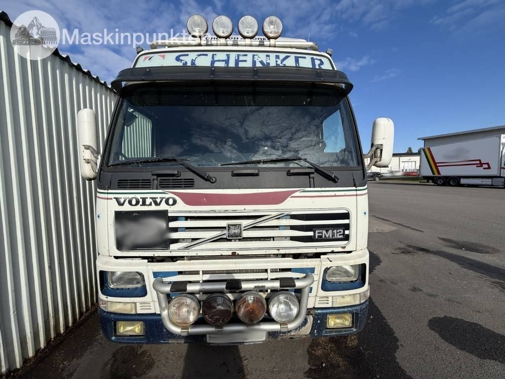 Volvo FM 12 - Koffer LKW: das Bild 2 Volvo FM 12 - Koffer LKW: das Bild 2