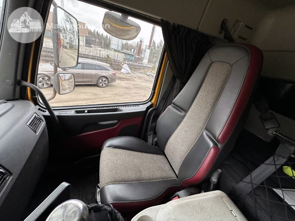 Kipper Volvo FMX 380: das Bild 30