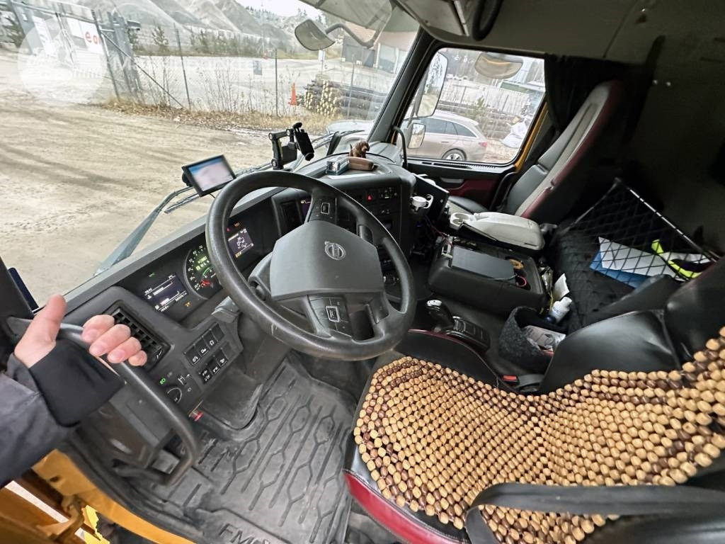 Kipper Volvo FMX 380: das Bild 18