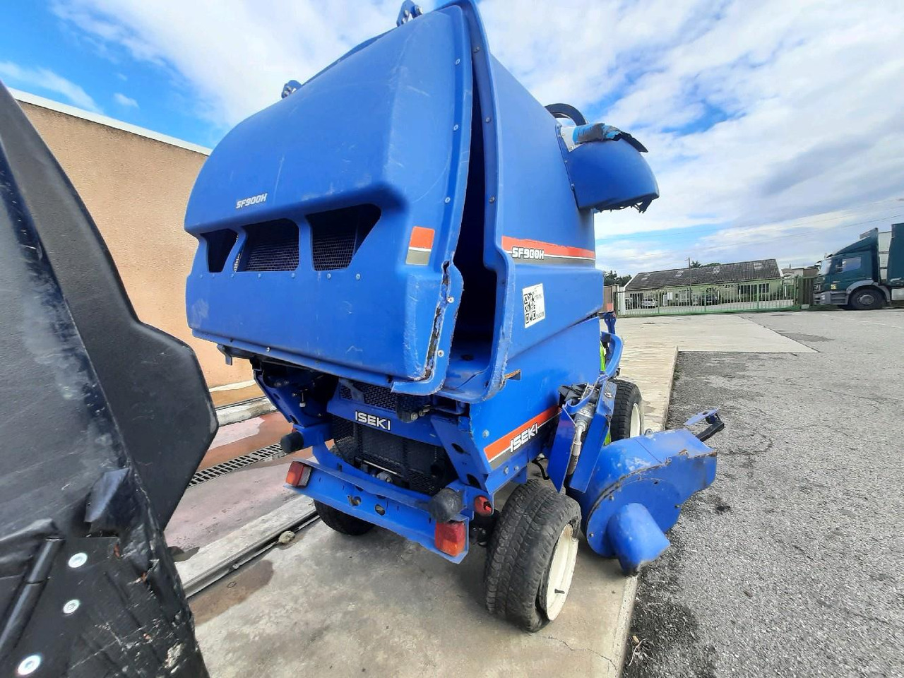 ISEKI SF370 - Rasenmäher: das Bild 5 ISEKI SF370 - Rasenmäher: das Bild 5