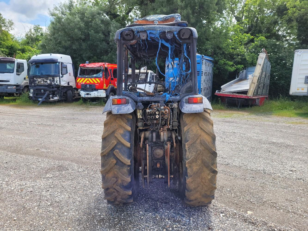 NEW HOLLAND TN75N - Traktor: das Bild 5 NEW HOLLAND TN75N - Traktor: das Bild 5