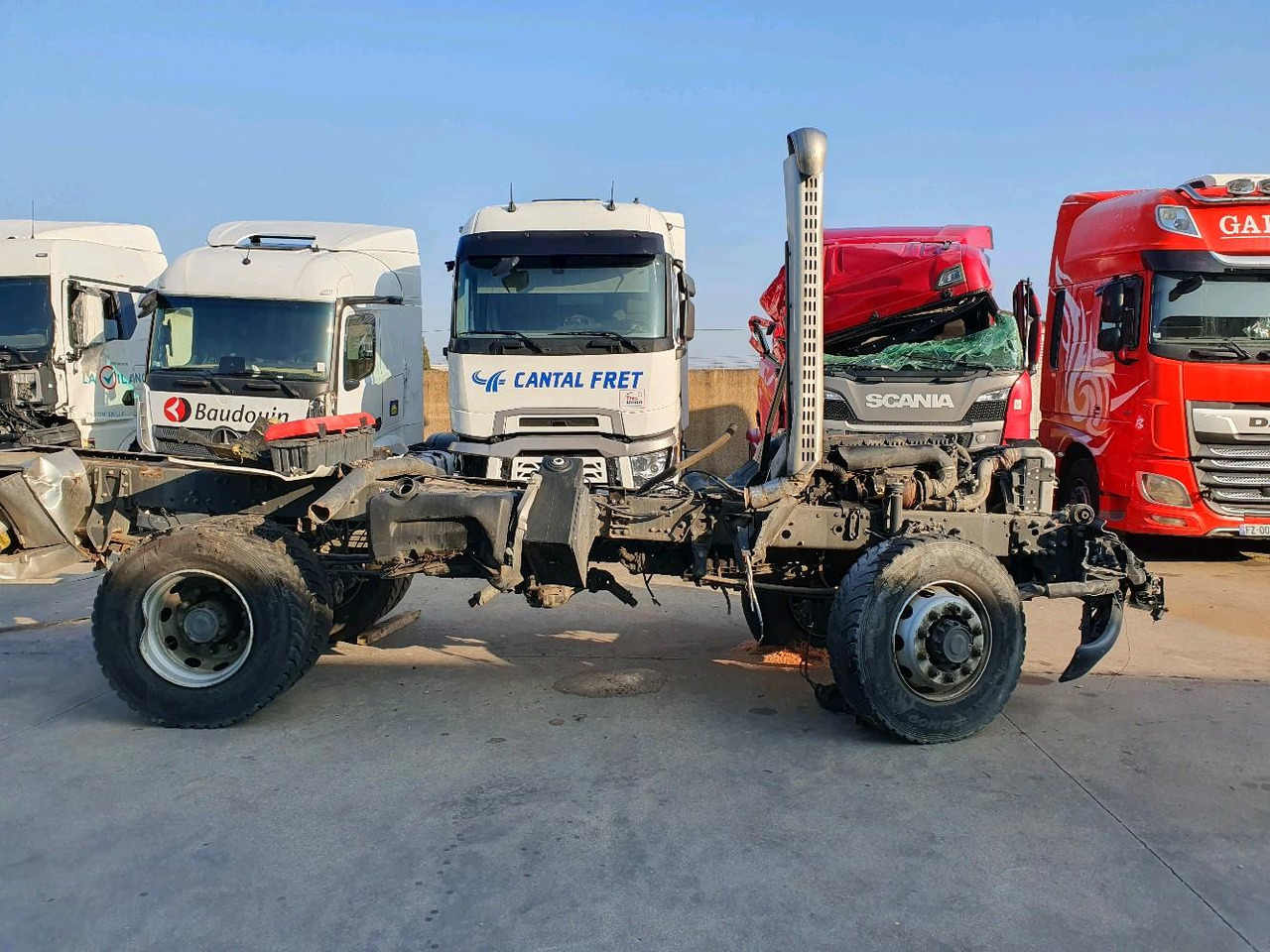 RENAULT D CITERNE HIGH KP 4X4 250 EUR6 - Rahmen/ Chassis für LKW: das Bild 3 RENAULT D CITERNE HIGH KP 4X4 250 EUR6 - Rahmen/ Chassis für LKW: das Bild 3