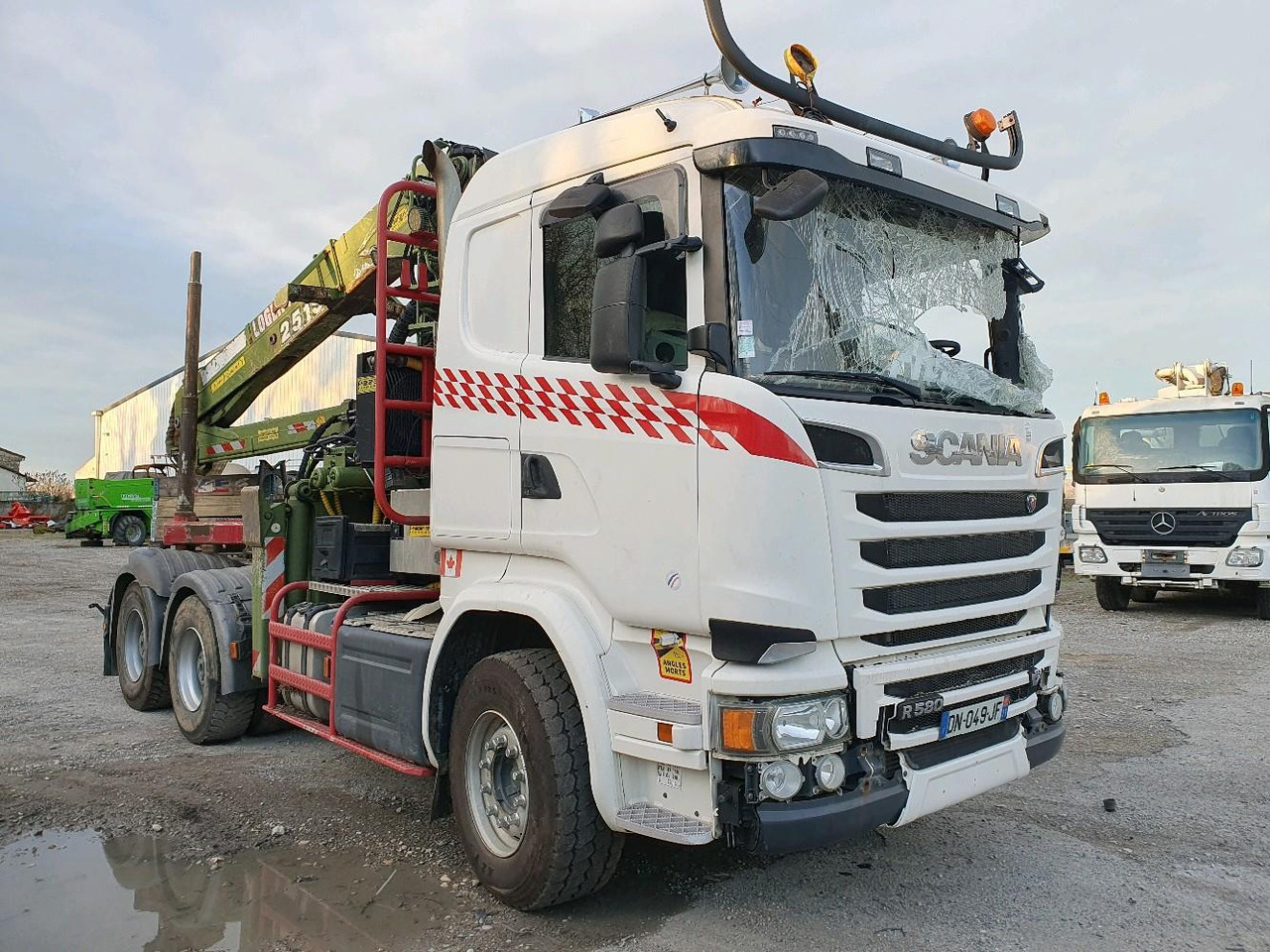 SCANIA R 580 FOREST GRUE - Sattelzugmaschine: das Bild 1 SCANIA R 580 FOREST GRUE - Sattelzugmaschine: das Bild 1