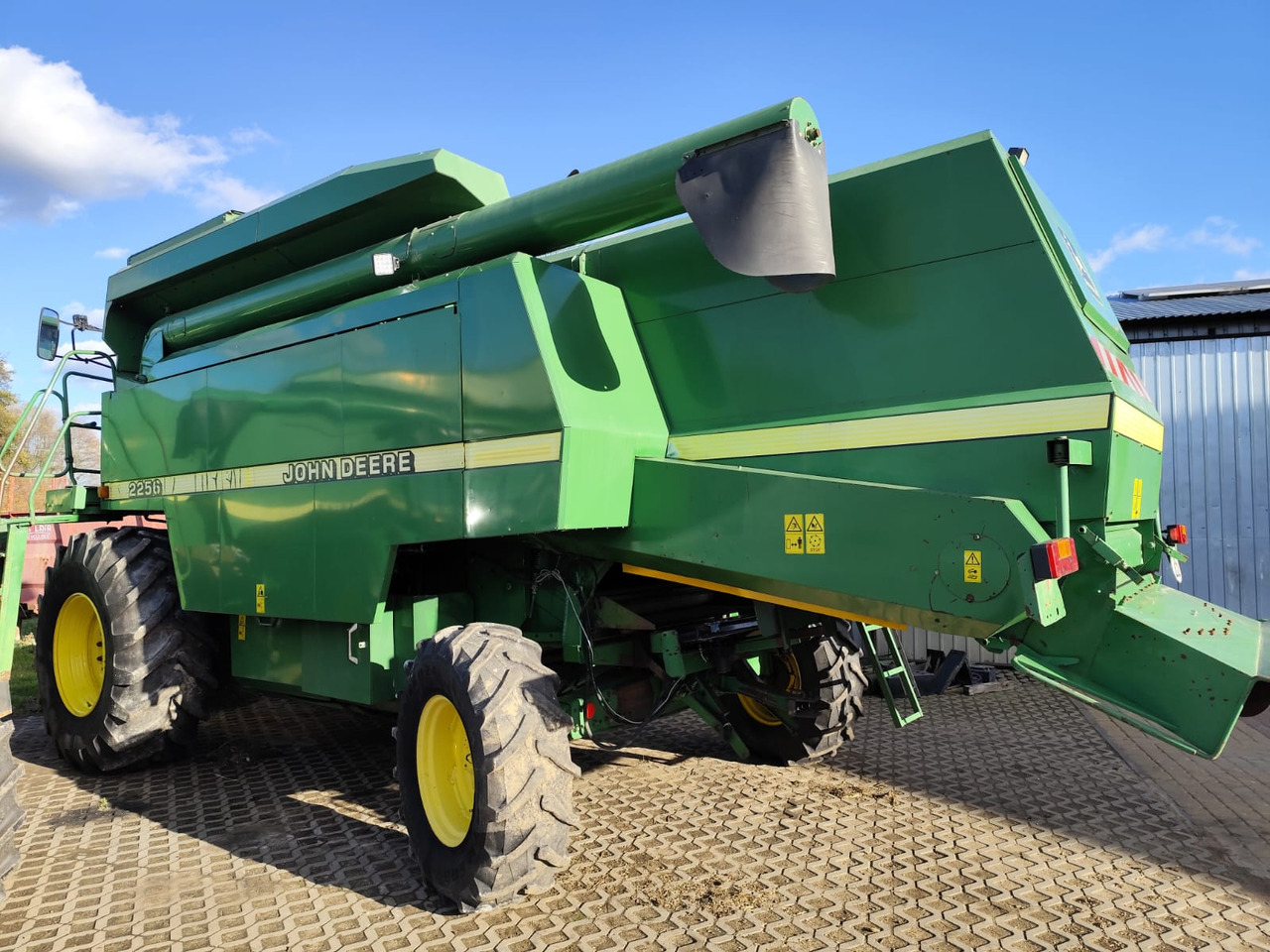 John Deere 2256 - Mähdrescher: das Bild 5 John Deere 2256 - Mähdrescher: das Bild 5