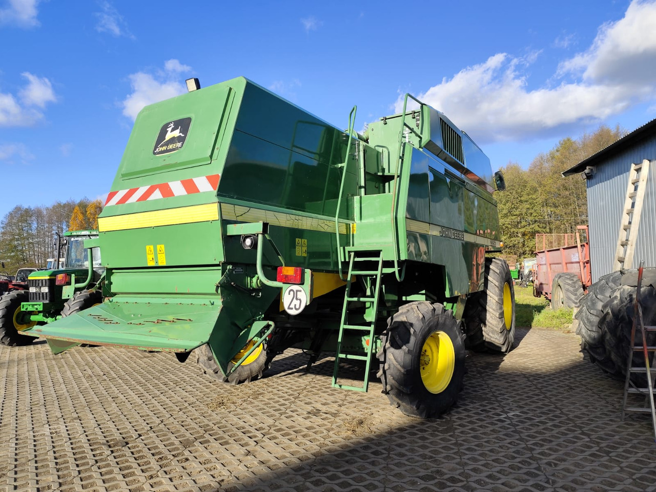 John Deere 2256 - Mähdrescher: das Bild 4 John Deere 2256 - Mähdrescher: das Bild 4