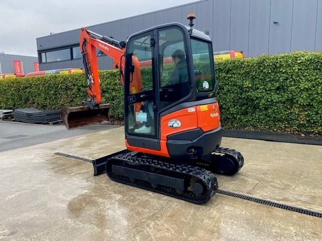 Kubota U 27-4 - Minibagger: das Bild 1 Kubota U 27-4 - Minibagger: das Bild 1