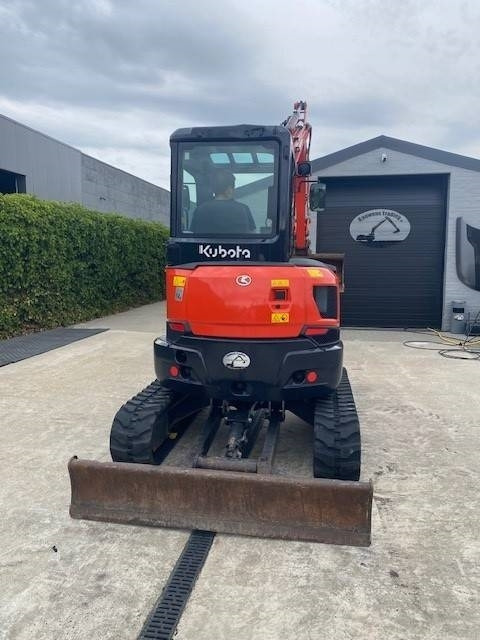 Kubota U 36-4 - Minibagger: das Bild 2 Kubota U 36-4 - Minibagger: das Bild 2