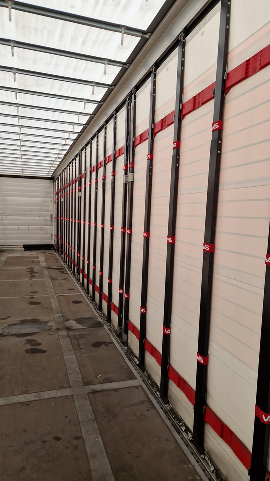 KOTSCHENREUTHER SPM218 MEGA SHUTTLE 15,6m LIKE NEW 6 PIECES - Planenauflieger: das Bild 5 KOTSCHENREUTHER SPM218 MEGA SHUTTLE 15,6m LIKE NEW 6 PIECES - Planenauflieger: das Bild 5