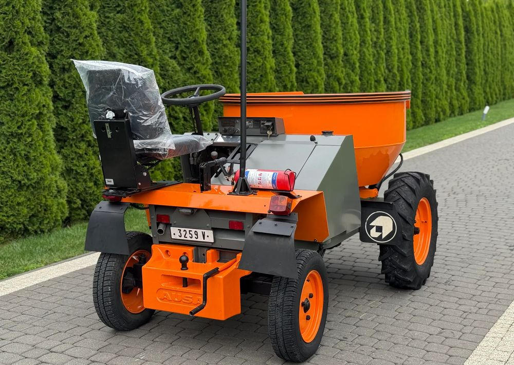 Ausa WOZIDŁO - Muldenkipper/ Dumper: das Bild 4 Ausa WOZIDŁO - Muldenkipper/ Dumper: das Bild 4