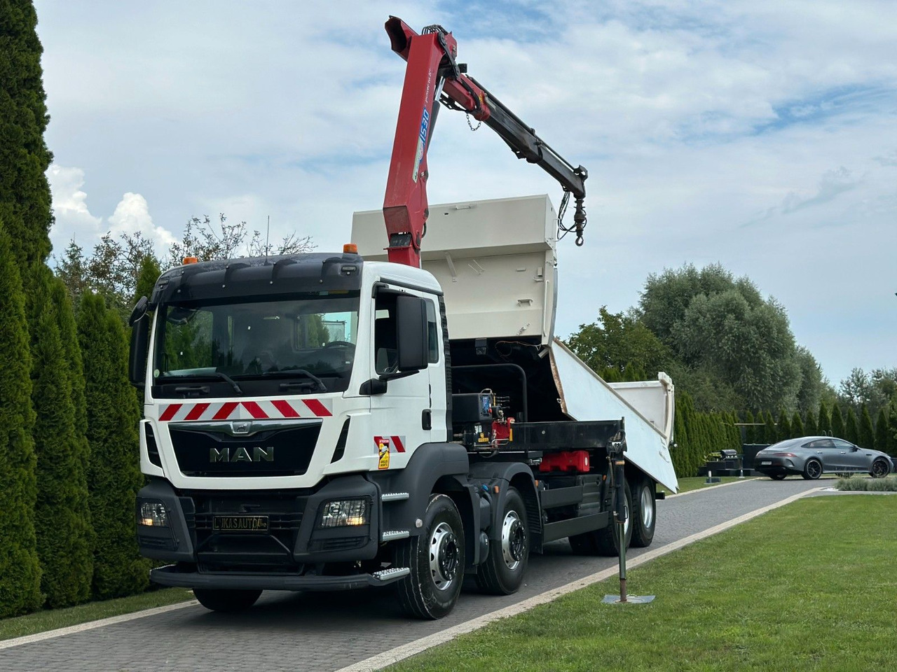 MAN TGS 440 / 8x4 /CRANE HMF 1530/ TIPPER - Kipper, Autokran: das Bild 1 MAN TGS 440 / 8x4 /CRANE HMF 1530/ TIPPER - Kipper, Autokran: das Bild 1