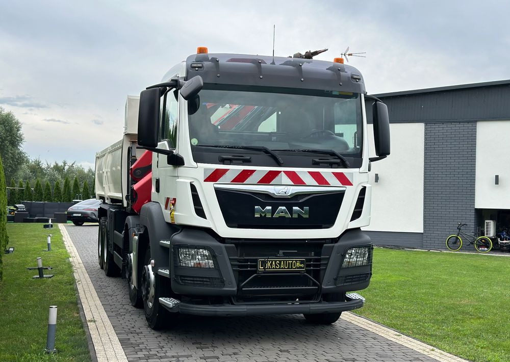 MAN TGS 440 / 8x4 / HMF 1530 / HYDROBURTA - Kipper: das Bild 3 MAN TGS 440 / 8x4 / HMF 1530 / HYDROBURTA - Kipper: das Bild 3
