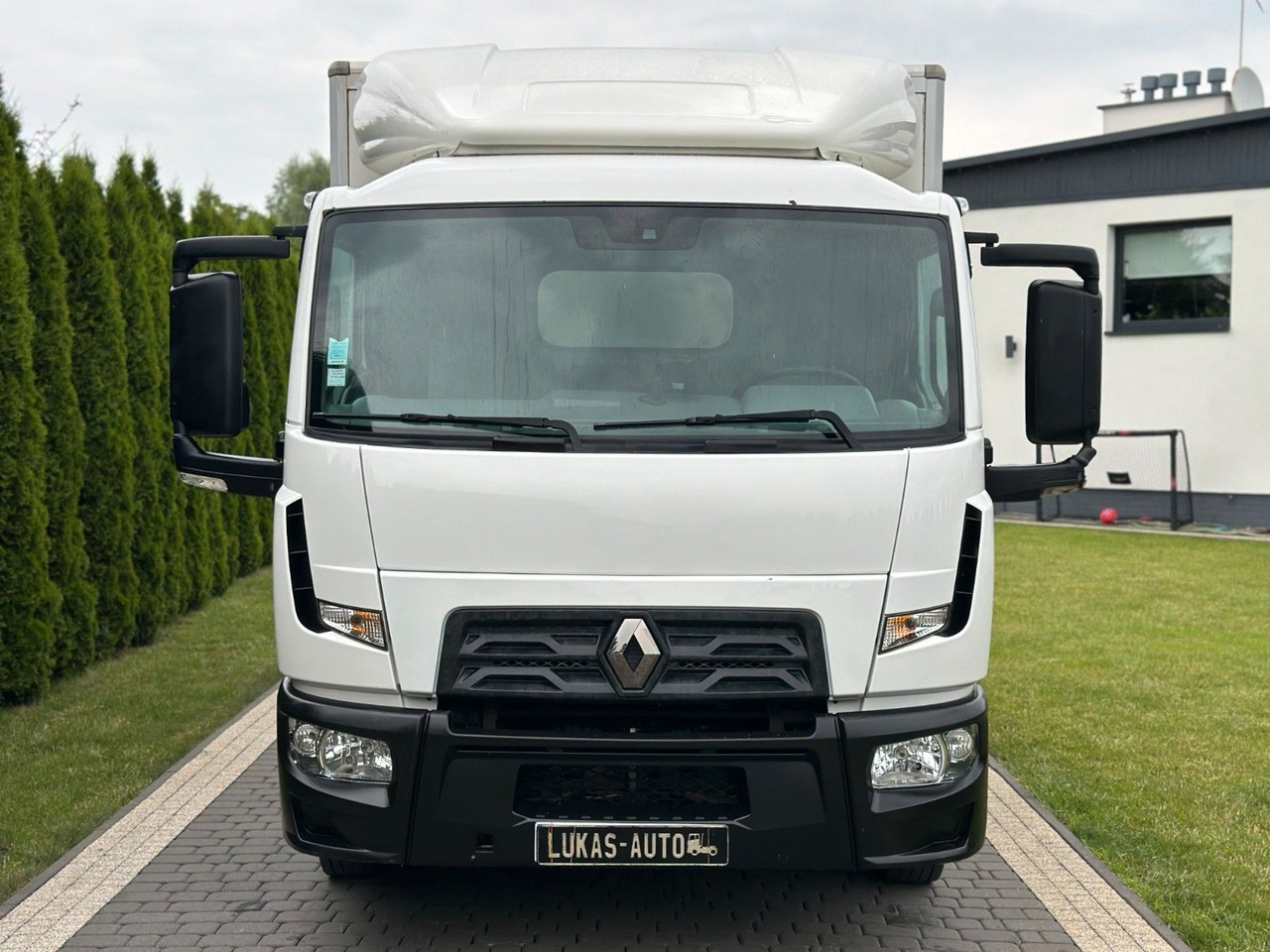 Renault D 7.5 LIFT 7,5 T AUTOMATIC GEARBOX CAMERA - Koffer LKW: das Bild 2 Renault D 7.5 LIFT 7,5 T AUTOMATIC GEARBOX CAMERA - Koffer LKW: das Bild 2