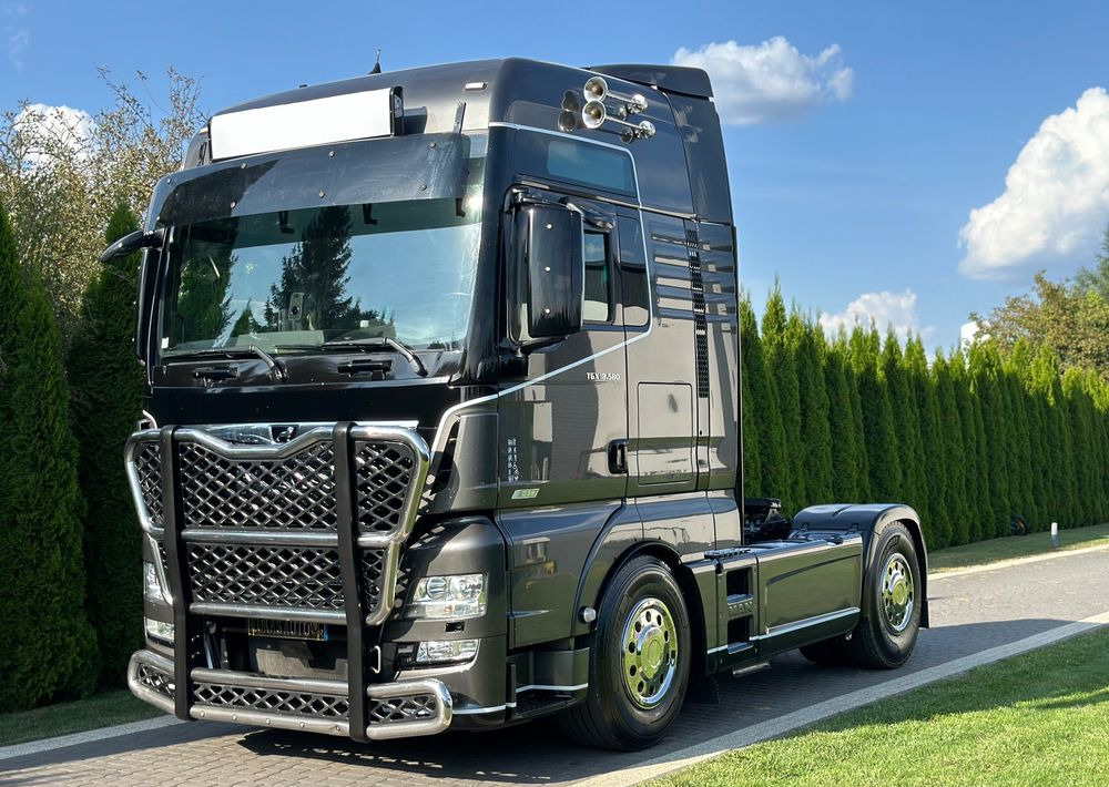 MAN TGX 18.580 D38 XXL RETARDER - Sattelzugmaschine: das Bild 1 MAN TGX 18.580 D38 XXL RETARDER - Sattelzugmaschine: das Bild 1