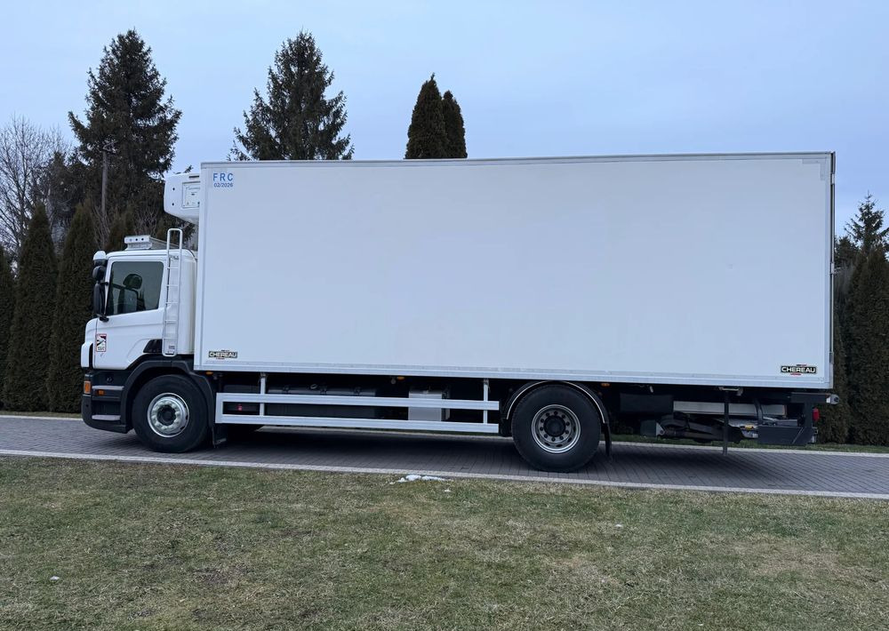 Scania P 280 CHEREAU CARRIER HAKÓWKA - Kühlkoffer LKW: das Bild 5 Scania P 280 CHEREAU CARRIER HAKÓWKA - Kühlkoffer LKW: das Bild 5