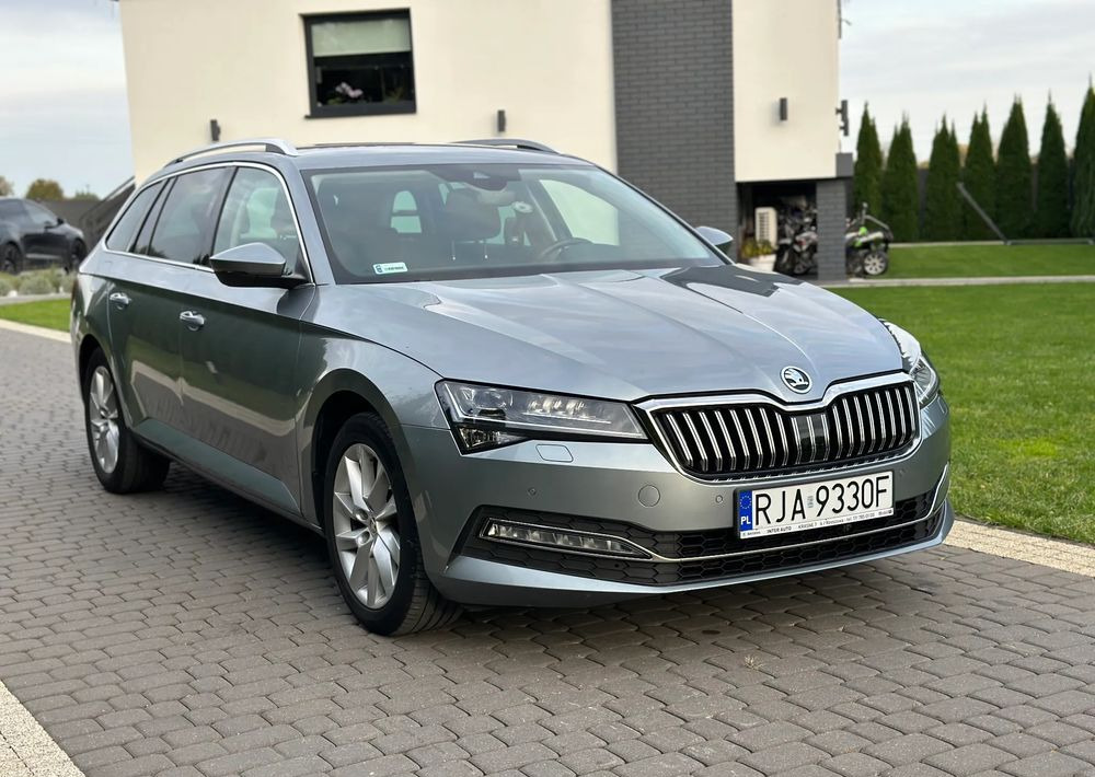 Skoda Superb 2.0 TDI SCR Style DSG - PKW: das Bild 3 Skoda Superb 2.0 TDI SCR Style DSG - PKW: das Bild 3