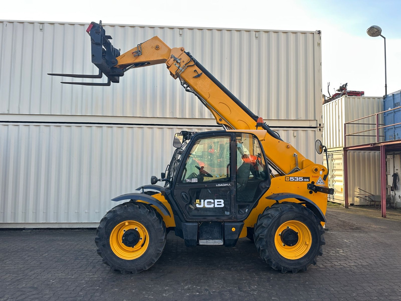 JCB 535-95 4x4x4,9.5M/3.5T, 2017 BJ, 2.845 BH - Teleskoplader: das Bild 1 JCB 535-95 4x4x4,9.5M/3.5T, 2017 BJ, 2.845 BH - Teleskoplader: das Bild 1
