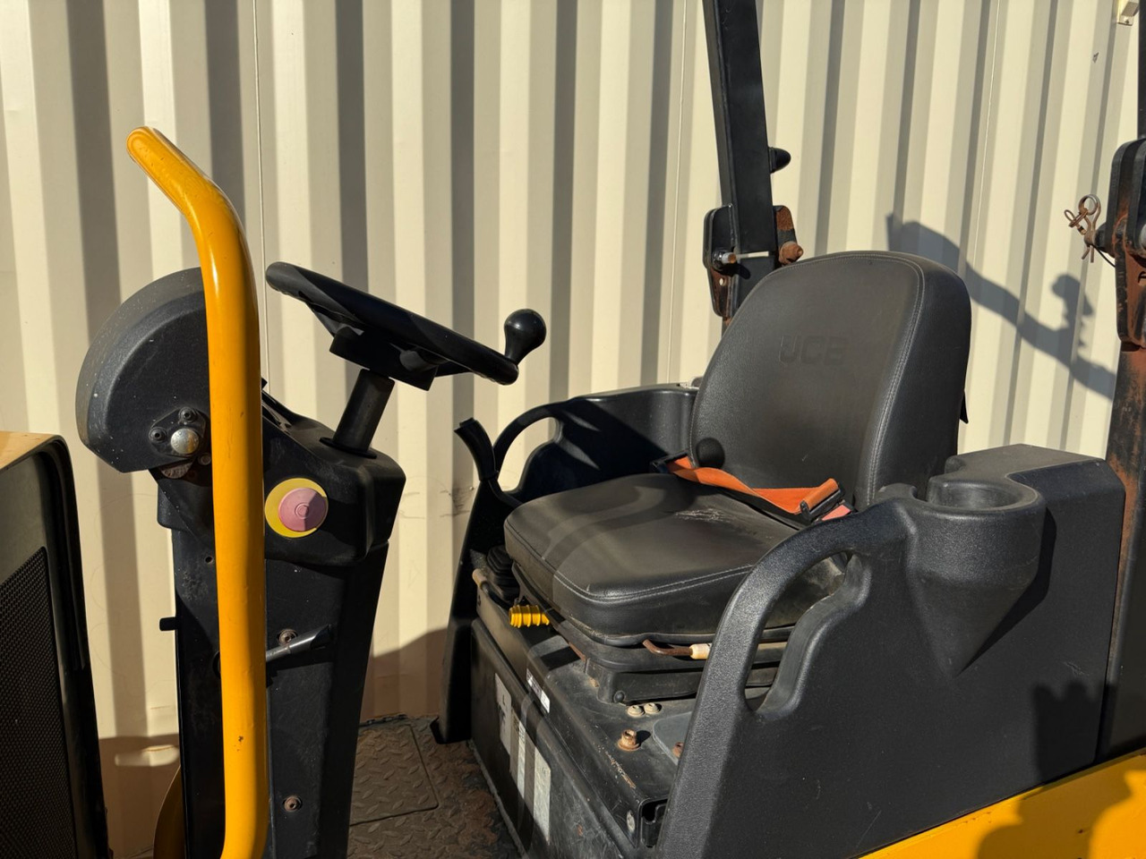 Straßenwalze JCB CT260-120 / 2019 BJ / 751 H / 2.560 KG: das Bild 8