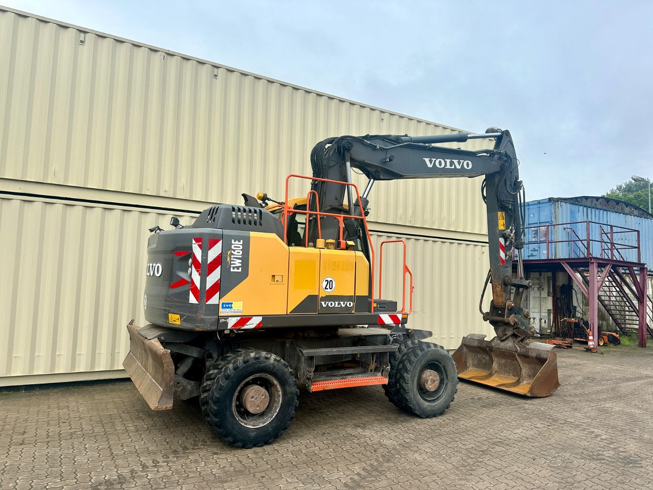 Volvo EW160E / 2016 BJ / Deutsche Maschine - Mobilbagger: das Bild 3 Volvo EW160E / 2016 BJ / Deutsche Maschine - Mobilbagger: das Bild 3