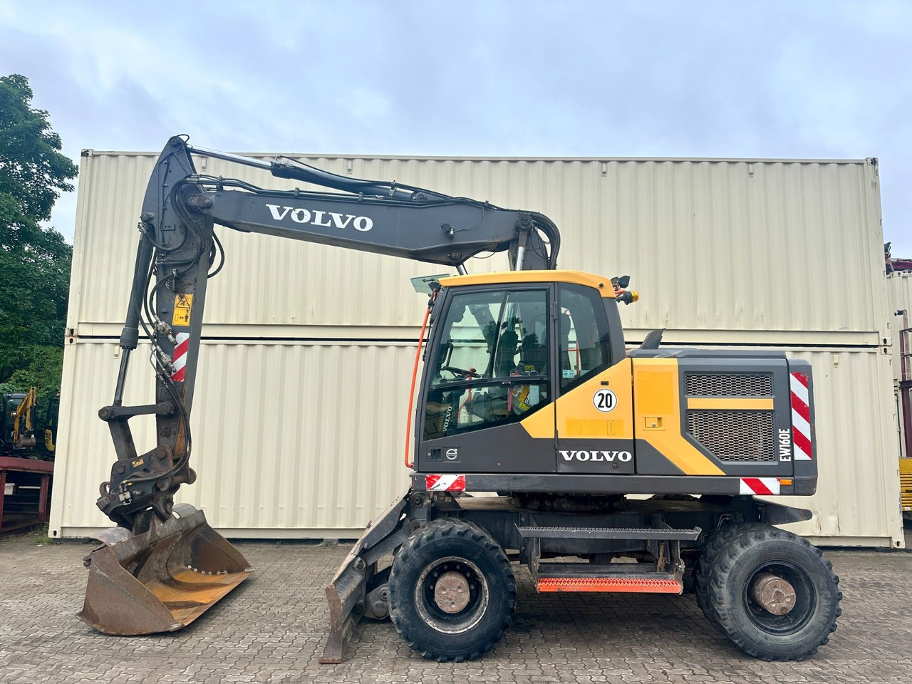 Volvo EW160E / 2016 BJ / Deutsche Maschine - Mobilbagger: das Bild 1 Volvo EW160E / 2016 BJ / Deutsche Maschine - Mobilbagger: das Bild 1