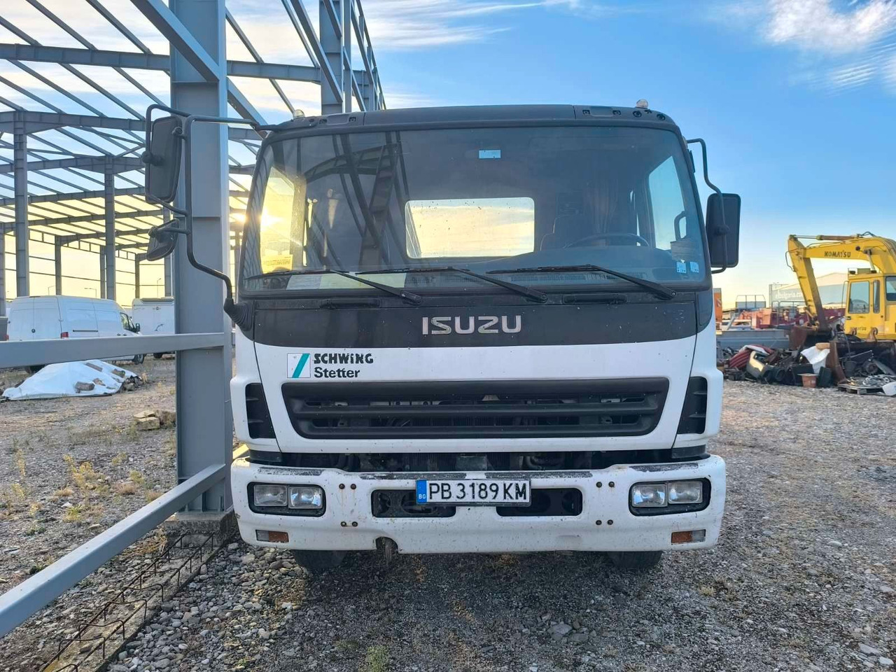 Isuzu 2.8 CXZ 81 - Fahrgestell LKW: das Bild 2 Isuzu 2.8 CXZ 81 - Fahrgestell LKW: das Bild 2